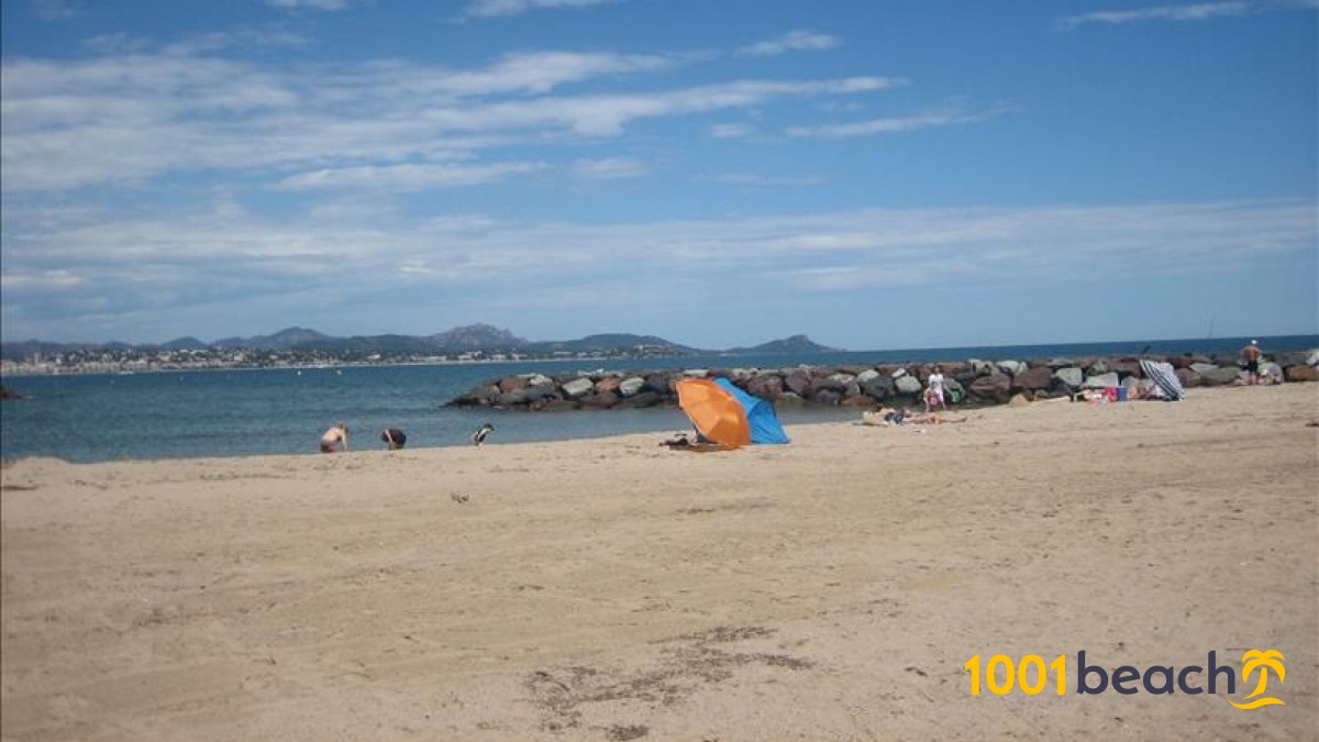 Пляж Эскламонд фото